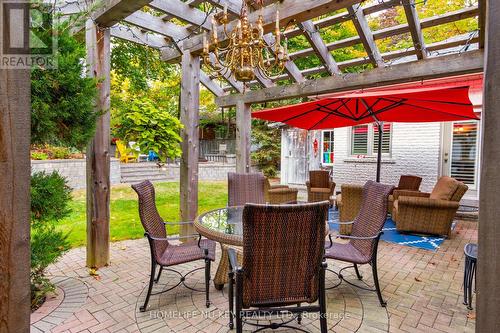 38 Castle Drive, Barrie, ON 