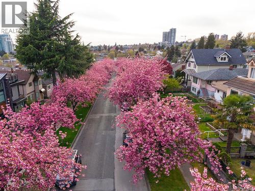 111 E 61St Avenue, Vancouver, BC - Outdoor