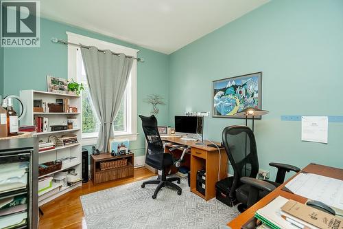 111 E 61St Avenue, Vancouver, BC - Indoor Photo Showing Office