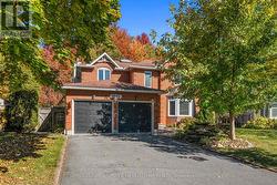 1645 DES RAVINS PLACE Ottawa, ON K1C 6H3