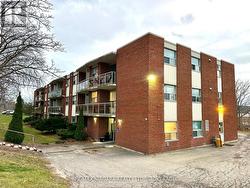 101 - 7 RIVERVIEW BOULEVARD St. Catharines (Glendale/Glenridge), ON L2T 3L5