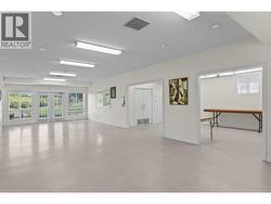Clubhouse down - 
