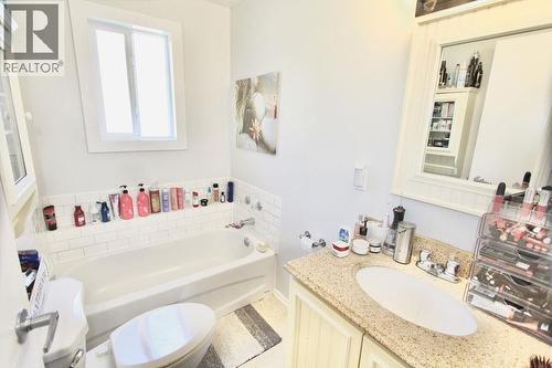 2130 Teal Boulevard, Masset, BC - Indoor Photo Showing Bathroom