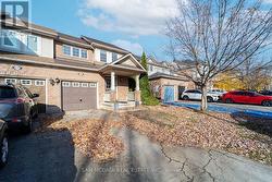 2447 BAINTREE CRESCENT Oakville, ON L6M 4W9