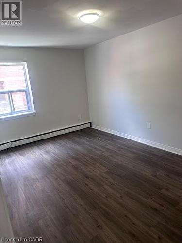 2 Grant Boulevard Unit# 8, Hamilton, ON - Indoor Photo Showing Other Room