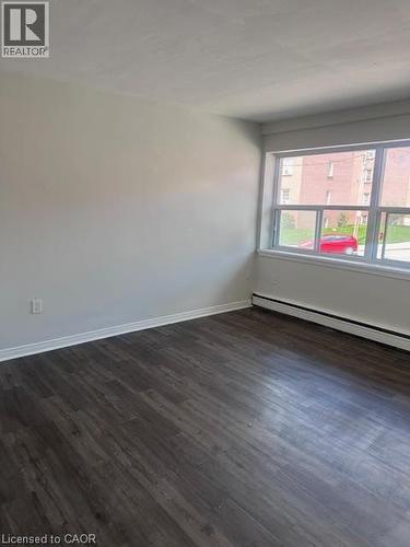 2 Grant Boulevard Unit# 8, Hamilton, ON - Indoor Photo Showing Other Room
