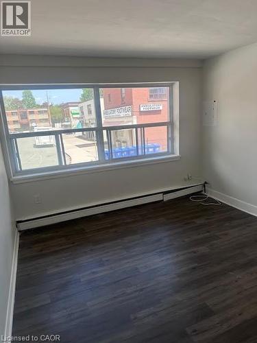 2 Grant Boulevard Unit# 8, Hamilton, ON - Indoor Photo Showing Other Room