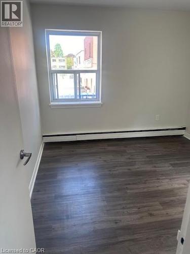2 Grant Boulevard Unit# 8, Hamilton, ON - Indoor Photo Showing Other Room