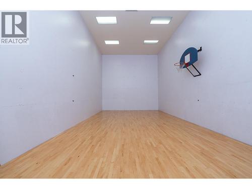408 Riverview Crescent, Coquitlam, BC - Indoor Photo Showing Other Room