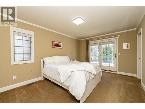 408 Riverview Crescent, Coquitlam, BC - Indoor Photo Showing Bedroom