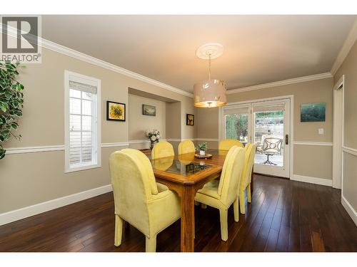 408 Riverview Crescent, Coquitlam, BC - Indoor Photo Showing Dining Room