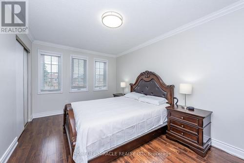 5457 Heritage Hills Boulevard, Mississauga, ON - Indoor Photo Showing Bedroom