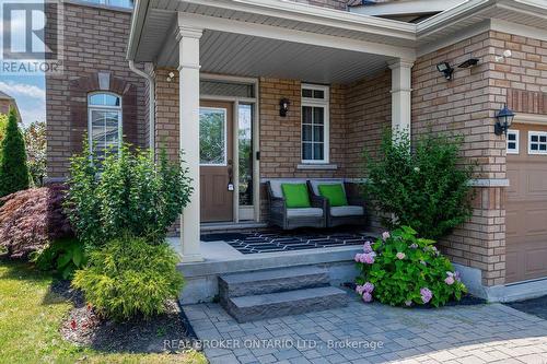 636 Serafini Crescent, Milton, ON 
