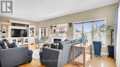 636 Serafini Crescent, Milton, ON 