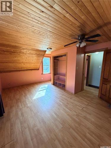 573 Centre Street, Shaunavon, SK - Indoor Photo Showing Other Room