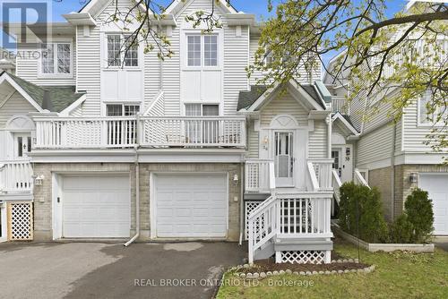 36 CASTLEGREEN PRIVATE  Ottawa, ON K1T 3N4