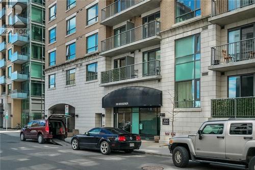 200 Besserer Unit# 512  Ottawa, ON K1N 6B1