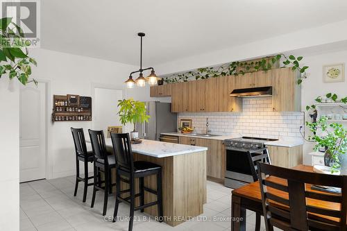 29 Alaskan Heights, Barrie, ON - Indoor