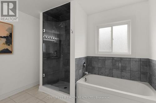 29 Alaskan Heights, Barrie, ON - Indoor Photo Showing Bathroom