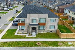 17 LUDLOW DRIVE Barrie, ON L9J 0L8