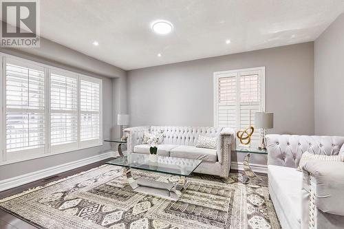7 Schoolbridge Street, Ajax, ON - Indoor Photo Showing Living Room