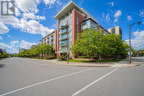 107 - 80 PORT STREET E  Mississauga, ON L5G 4V6