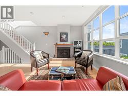 207 669 W 7TH AVENUE  Vancouver, BC V5Z 1B6