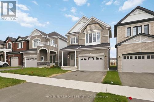 44 DENNY STREET  Ajax, ON L1Z 0C6