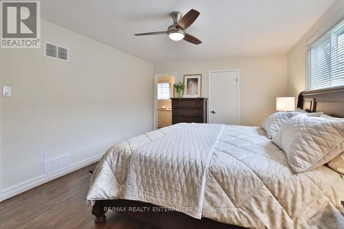 1115 Talka Court, Mississauga, ON - Indoor Photo Showing Bedroom
