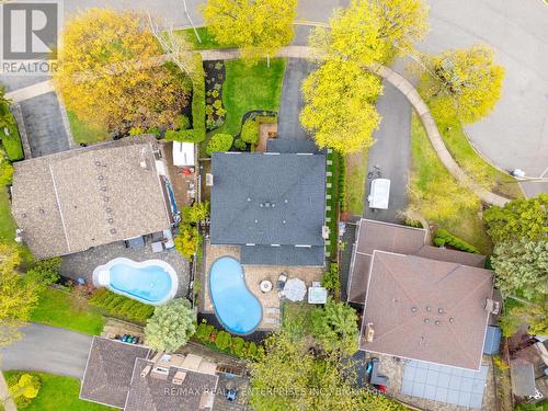1115 Talka Court, Mississauga, ON - Outdoor With In Ground Pool With View
