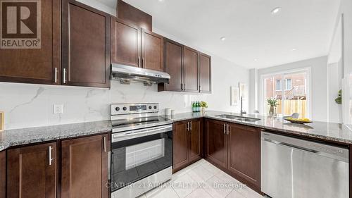 37 Capreol Avenue, Aurora, ON - Indoor Photo Showing Kitchen With Double Sink