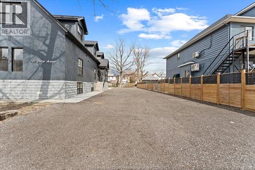 702 Pierre Unit# 5, Windsor, ON - Outdoor