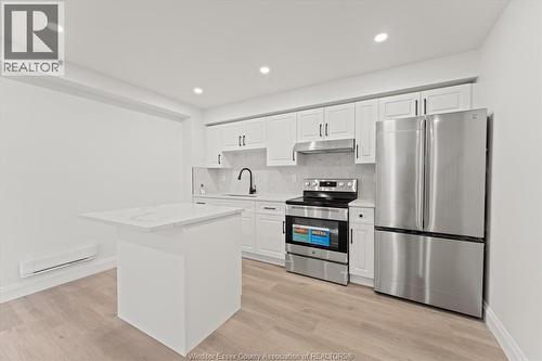 702 Pierre Unit# 5, Windsor, ON - Indoor Photo Showing Kitchen