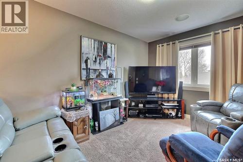 225 Willow Ridge Drive, Pilot Butte, SK - Indoor Photo Showing Living Room