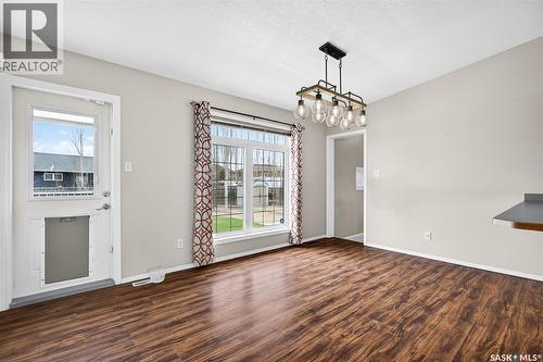 16 Flax Road, Moose Jaw, SK - Indoor Photo Showing Other Room