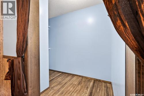 16 Flax Road, Moose Jaw, SK - Indoor Photo Showing Other Room