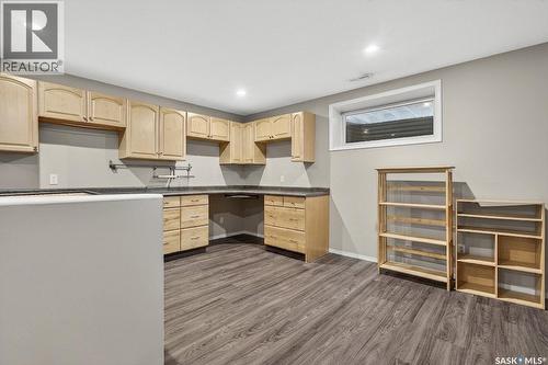 16 Flax Road, Moose Jaw, SK - Indoor Photo Showing Kitchen