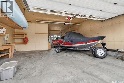 16 Flax Road, Moose Jaw, SK - Indoor Photo Showing Garage