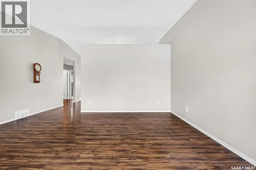 16 Flax Road, Moose Jaw, SK - Indoor Photo Showing Other Room