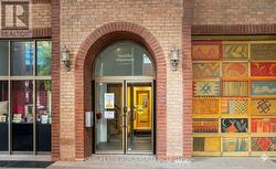 2402 - 55 CENTRE AVENUE Toronto, ON M5G 2H5