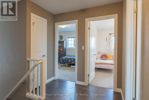 231 Campanale Way, Lucan Biddulph (Lucan), ON - Indoor Photo Showing Other Room