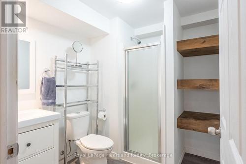 231 Campanale Way, Lucan Biddulph (Lucan), ON - Indoor Photo Showing Bathroom