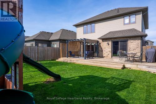 231 Campanale Way, Lucan Biddulph (Lucan), ON - Outdoor With Deck Patio Veranda