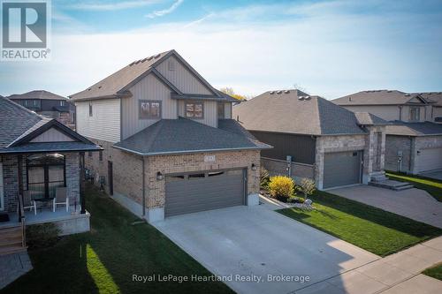 231 Campanale Way, Lucan Biddulph (Lucan), ON - Outdoor
