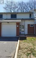 4 - 451 WOODVIEW ROAD  Burlington, ON L7N 2Z9