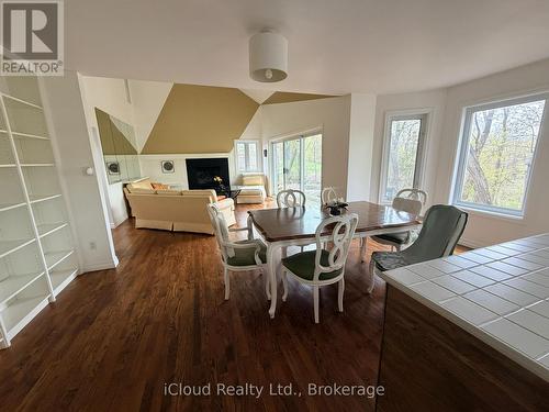 Dining area overlooking Family Room - 176 Wyndham Street, Mississauga, ON - Indoor Photo Showing Dining Room