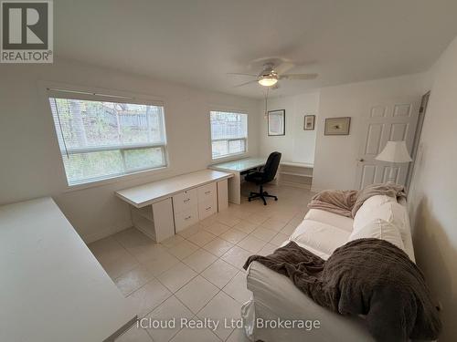 Bedroom 2 (Currently used as office) - 176 Wyndham Street, Mississauga, ON - Indoor