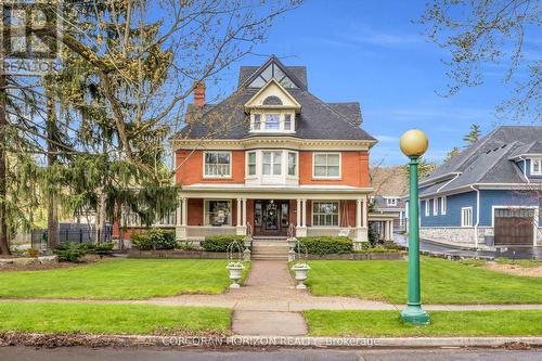 18 Brant Road N, Cambridge, ON - Outdoor With Deck Patio Veranda With Facade