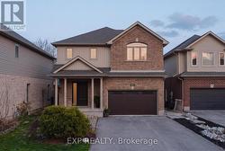 631 WOODLAWN PLACE  Waterloo, ON N2T 0A1