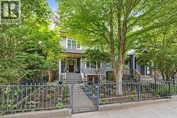 21 E 22ND AVENUE  Vancouver, BC V5V 1T3